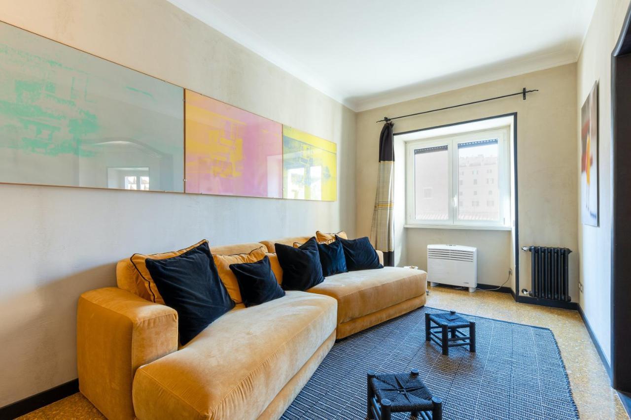 Rome As You Feel - Torre Argentina Art Apartment Exterior photo